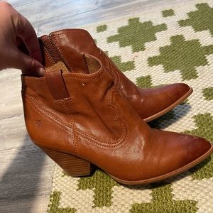 Frye Leather Booties Size 8.5